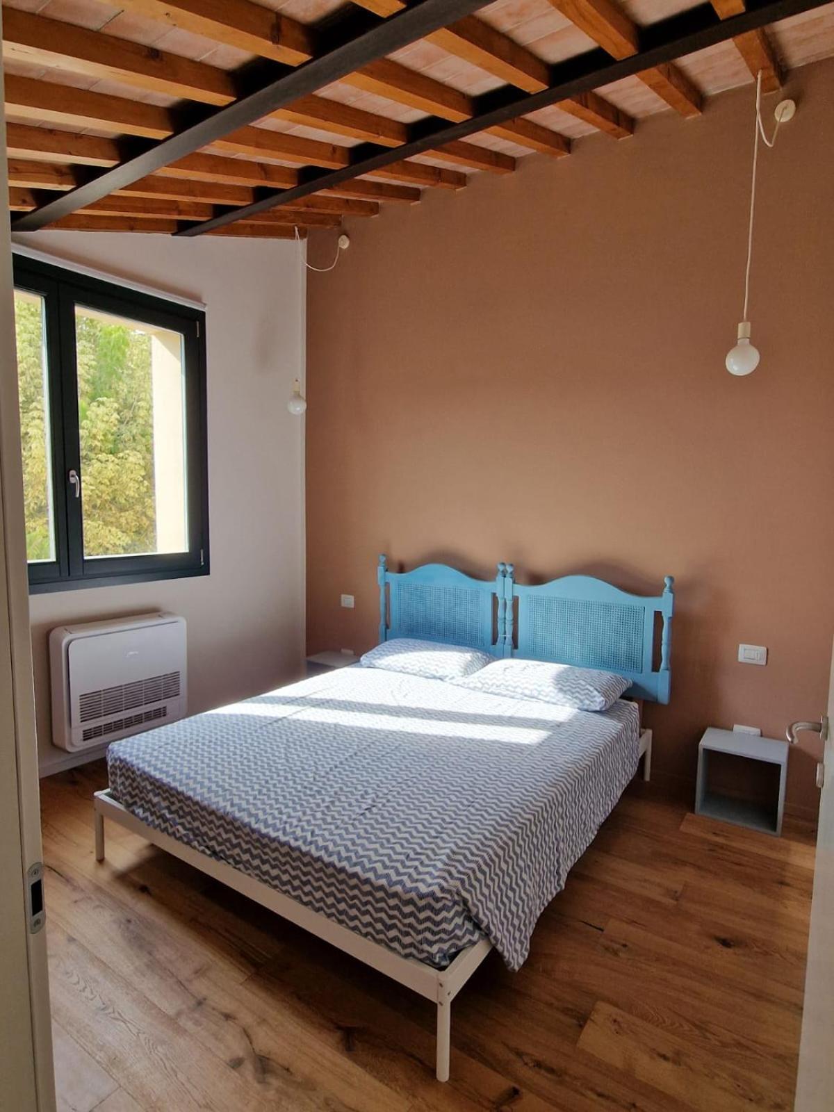 דירות מונטלופו פיורנטינו La Giravolta Loft Urban & Gea מראה חיצוני תמונה