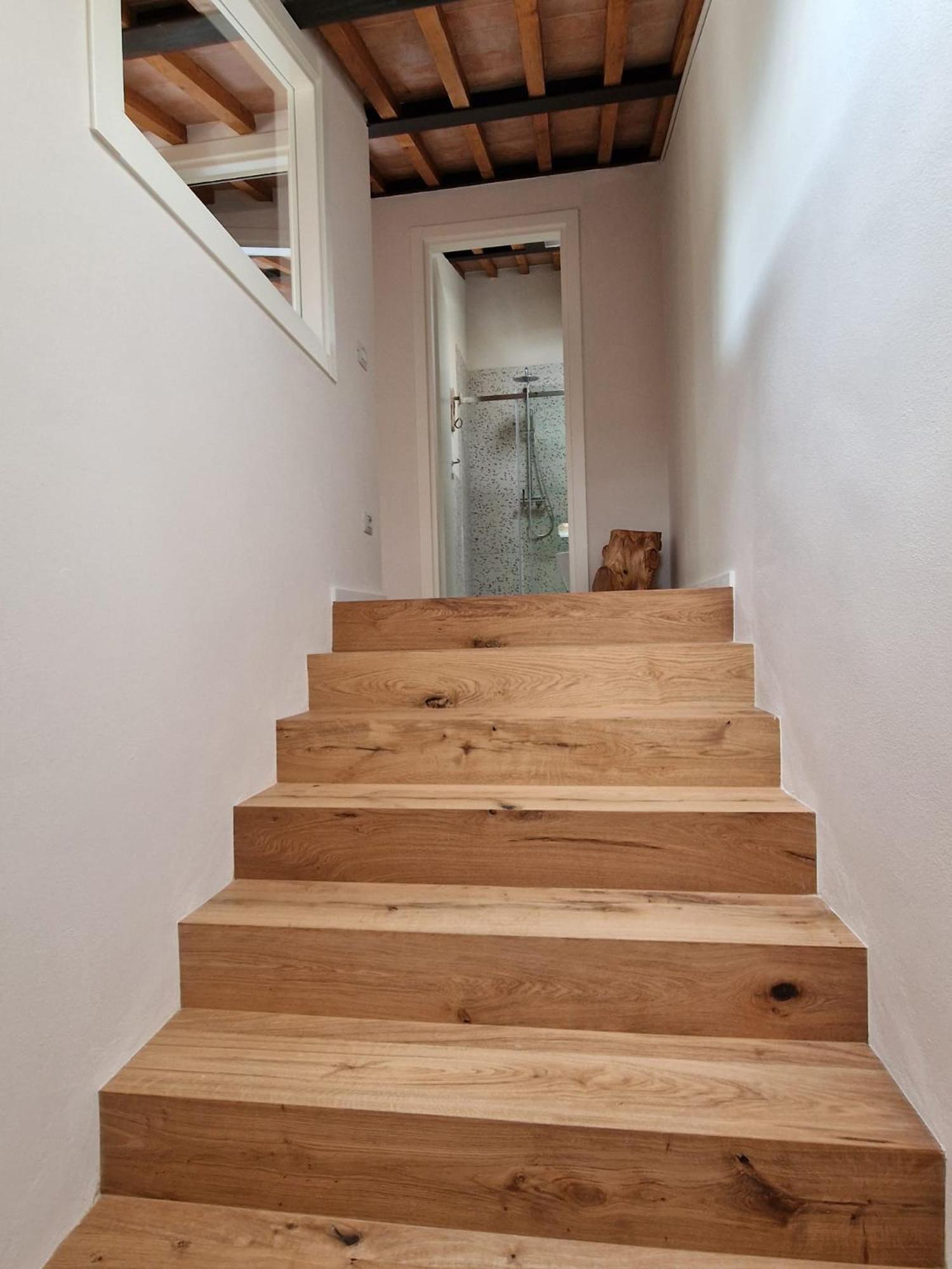 דירות מונטלופו פיורנטינו La Giravolta Loft Urban & Gea מראה חיצוני תמונה