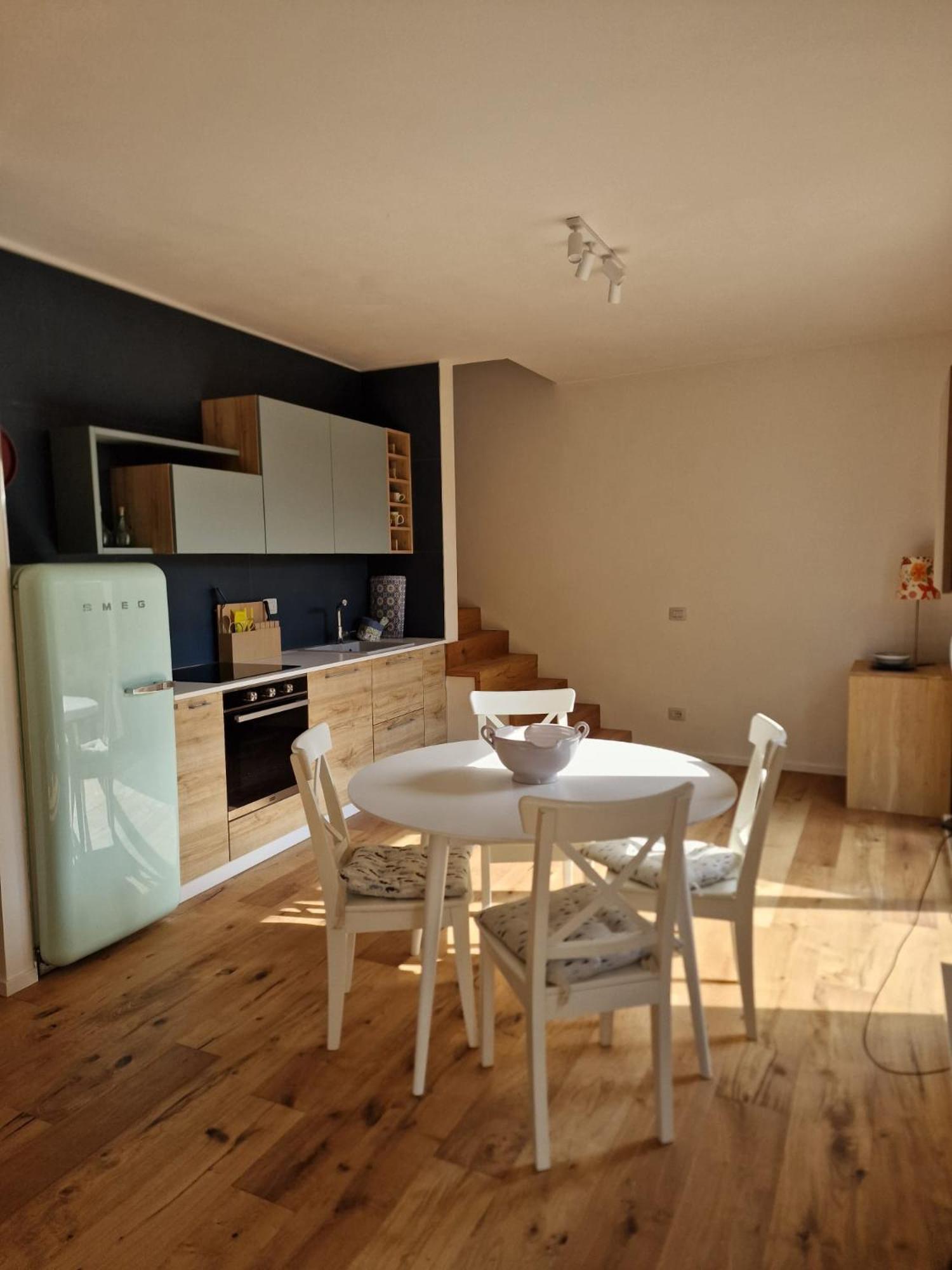 דירות מונטלופו פיורנטינו La Giravolta Loft Urban & Gea מראה חיצוני תמונה
