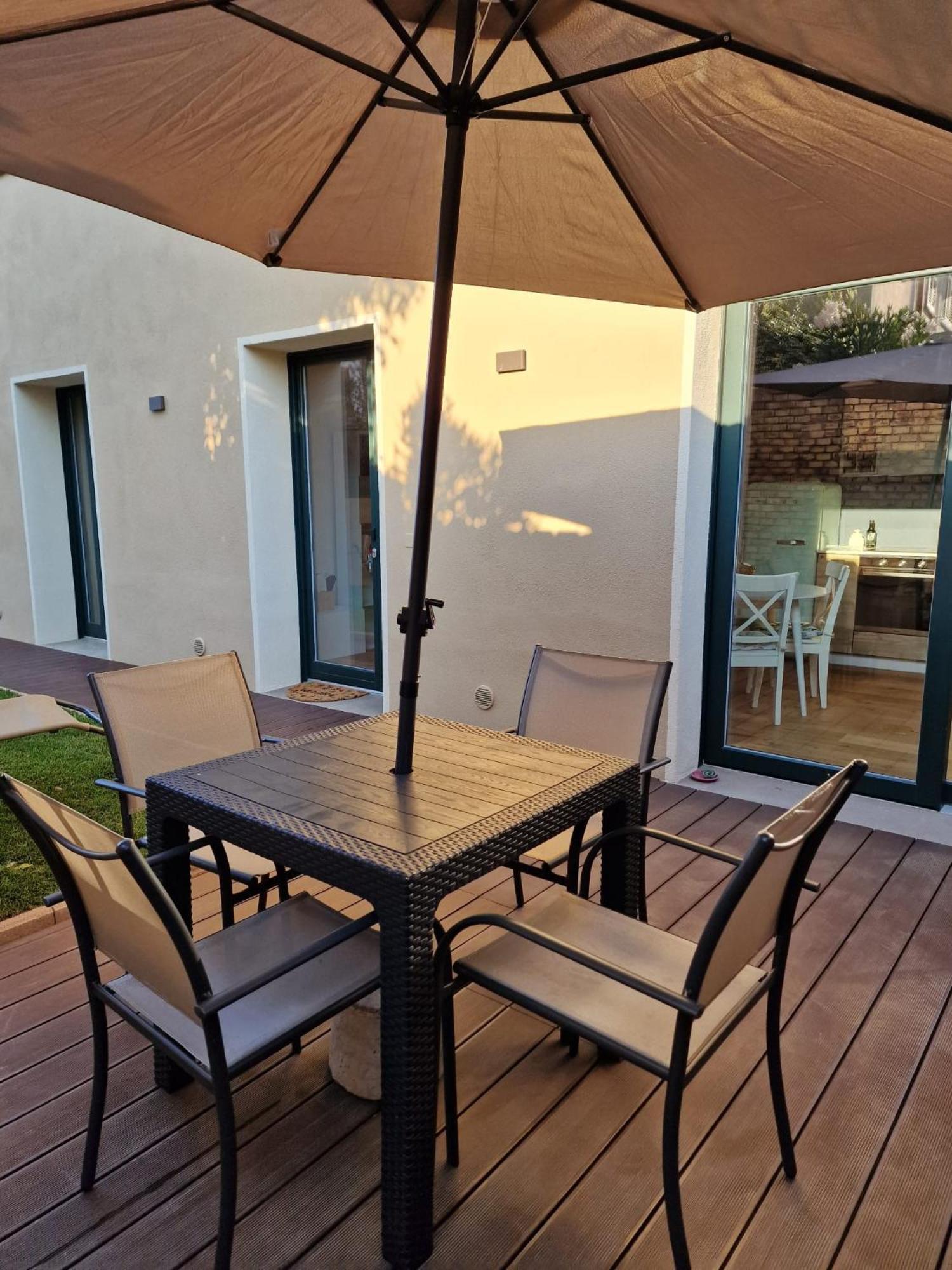 דירות מונטלופו פיורנטינו La Giravolta Loft Urban & Gea מראה חיצוני תמונה